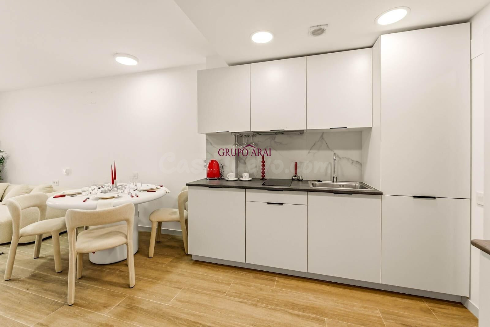 VIVIENDA A ESTRENAR CON 2 habitaciones Y 2 BAÑOS EN EDIFICIO COMPLETAMENTE REFORMADO |  IDEAL PARA VIVIR O CON OPCIÓN DE OBTENER RENTABILIDAD DESDE EL PRIMER DÍA. ¡MÁS INFORMACIÓN EN LA