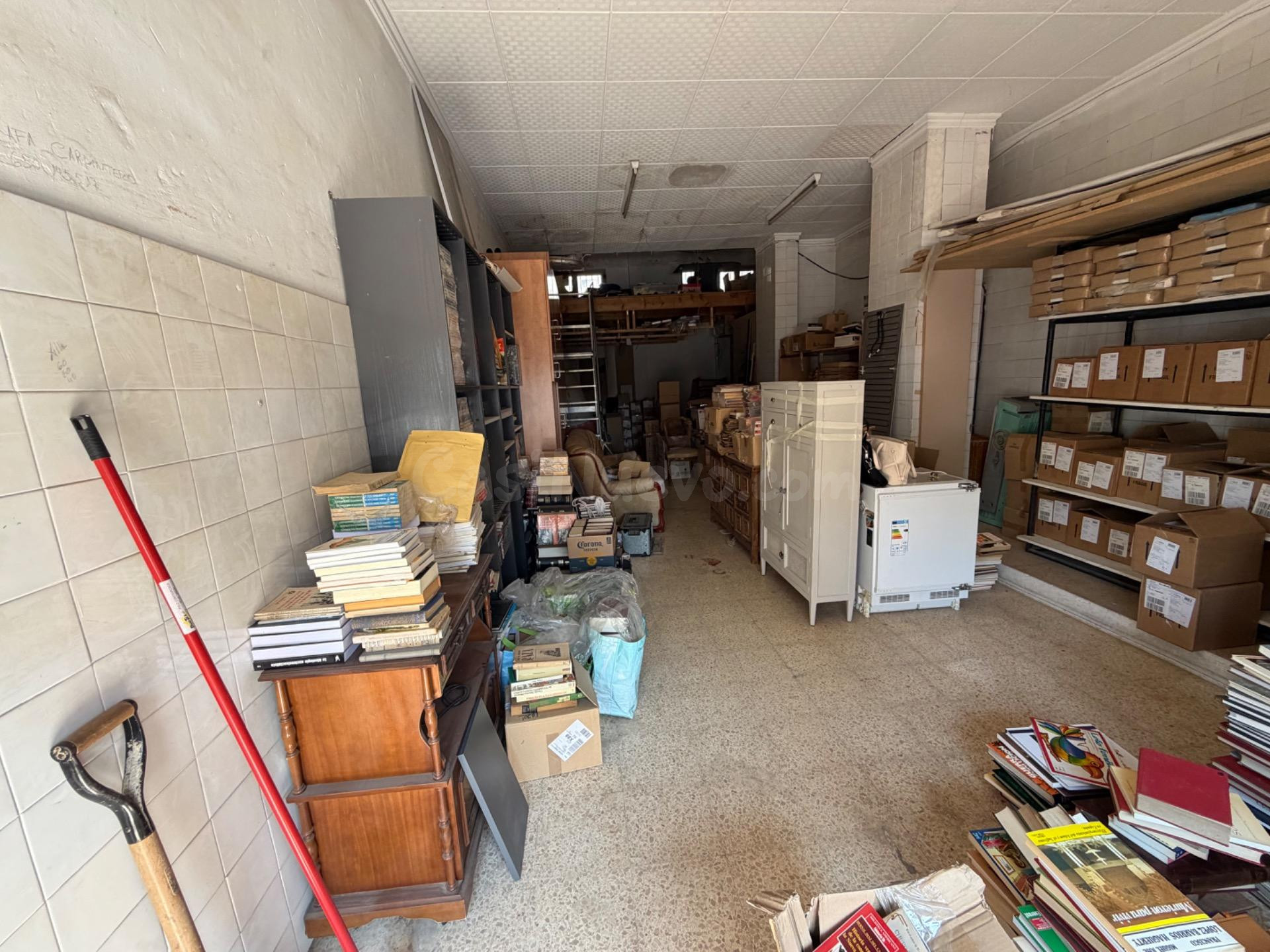 LOCAL COMERCIAL EN CREU DE BARBERA - SABADELL