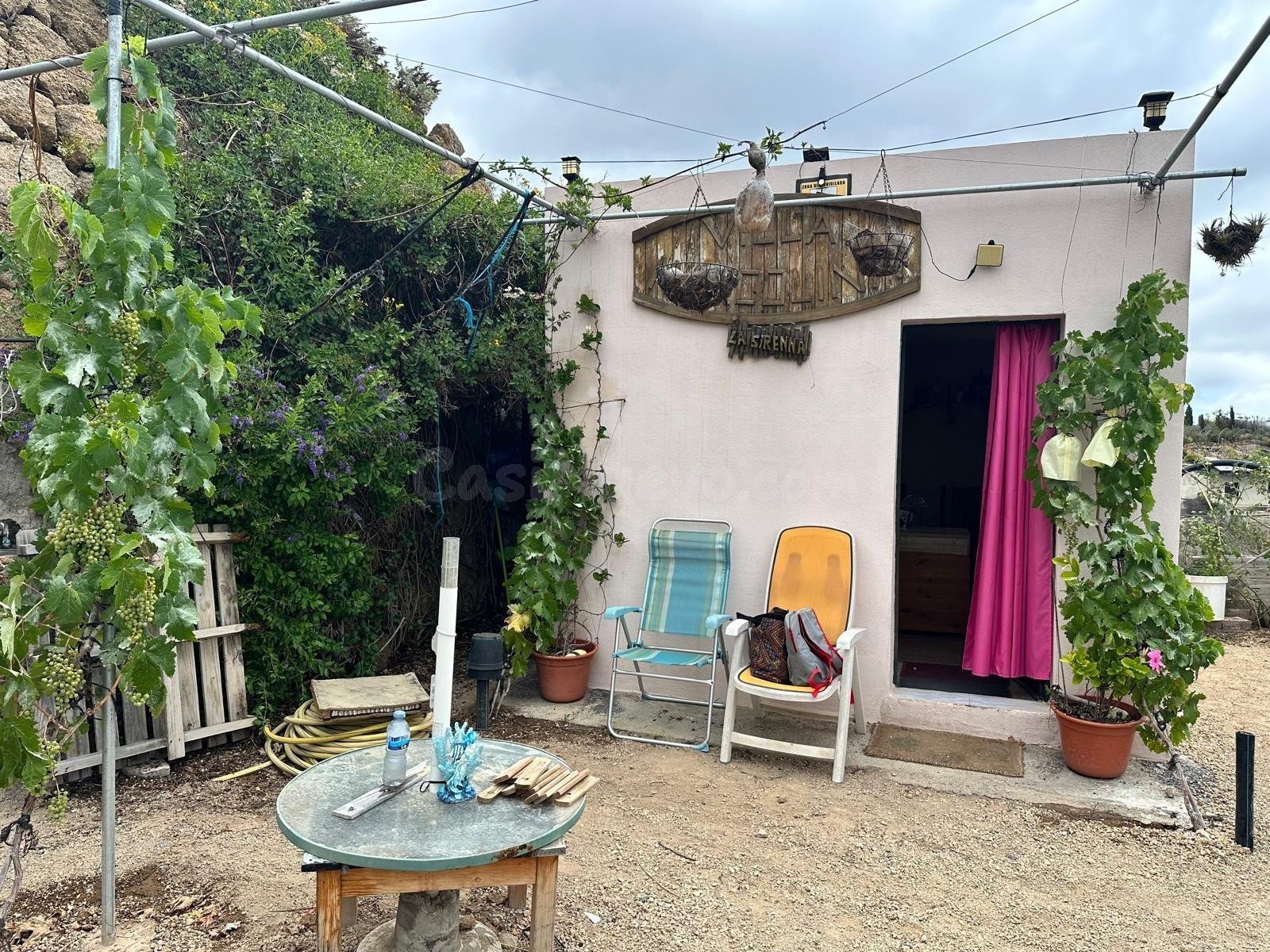 Finca con cuarto de aperos - Arico!