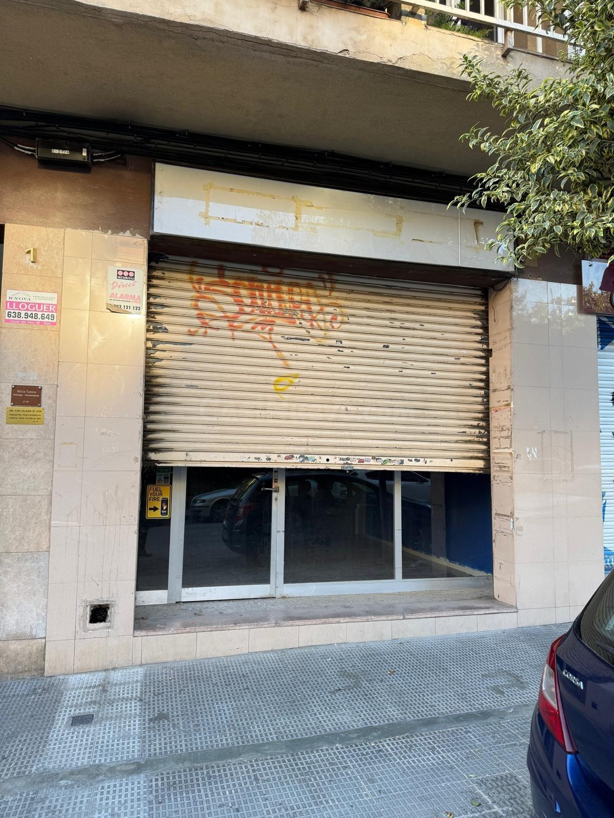 Local en venta en Calle Xavier Gambús, Reus.