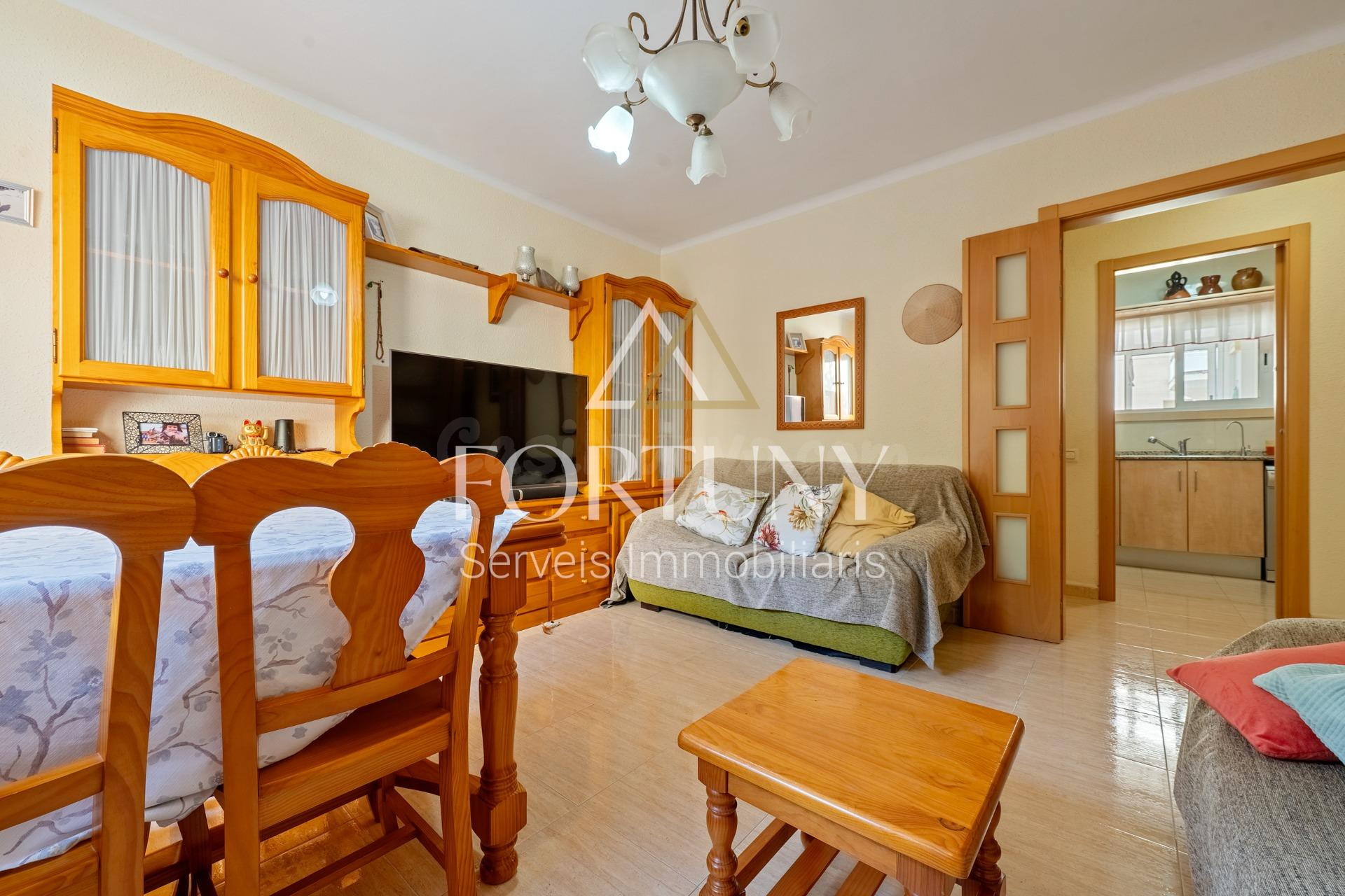 Piso en venta Calle General Moragues, Reus. - foto 5