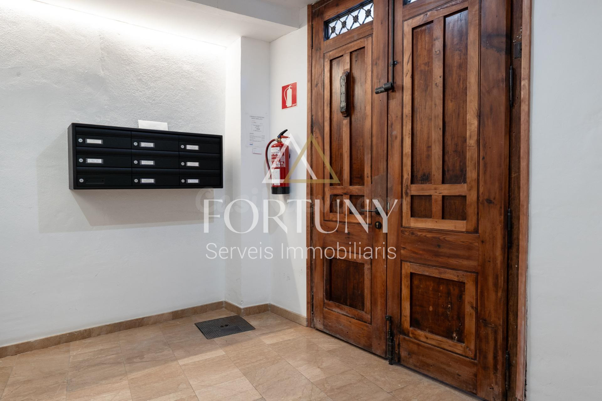 Piso en venta en Calle Santa Anna, Reus. - foto 2