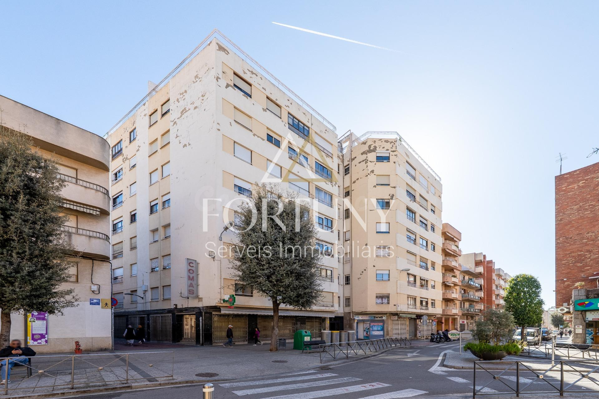 Piso en venta PARA INVERSORES, Calle Jurats en Reus.