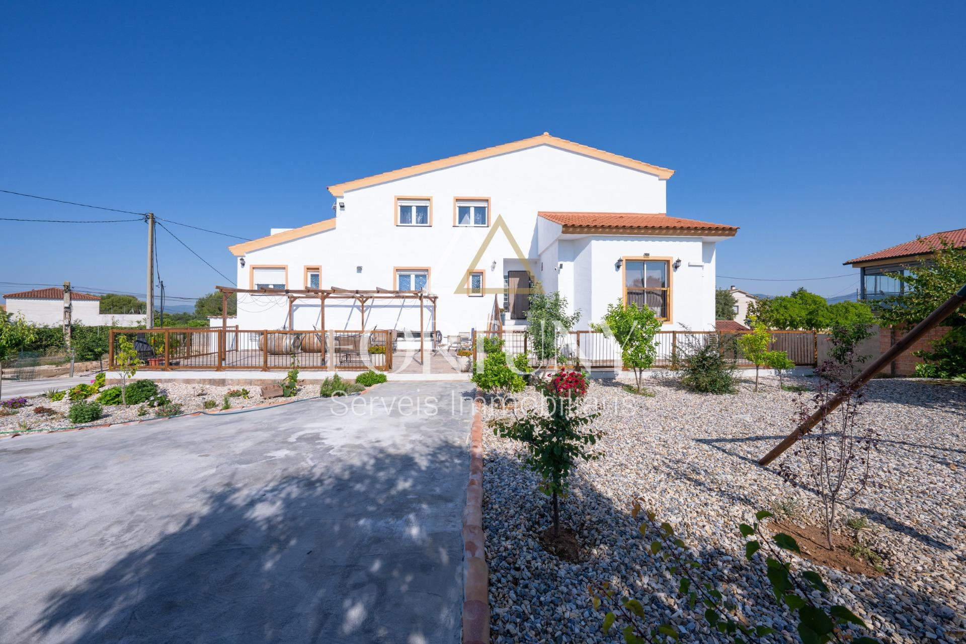 Casa en venta en Calle Tallers, en Puigpelat. - foto 2