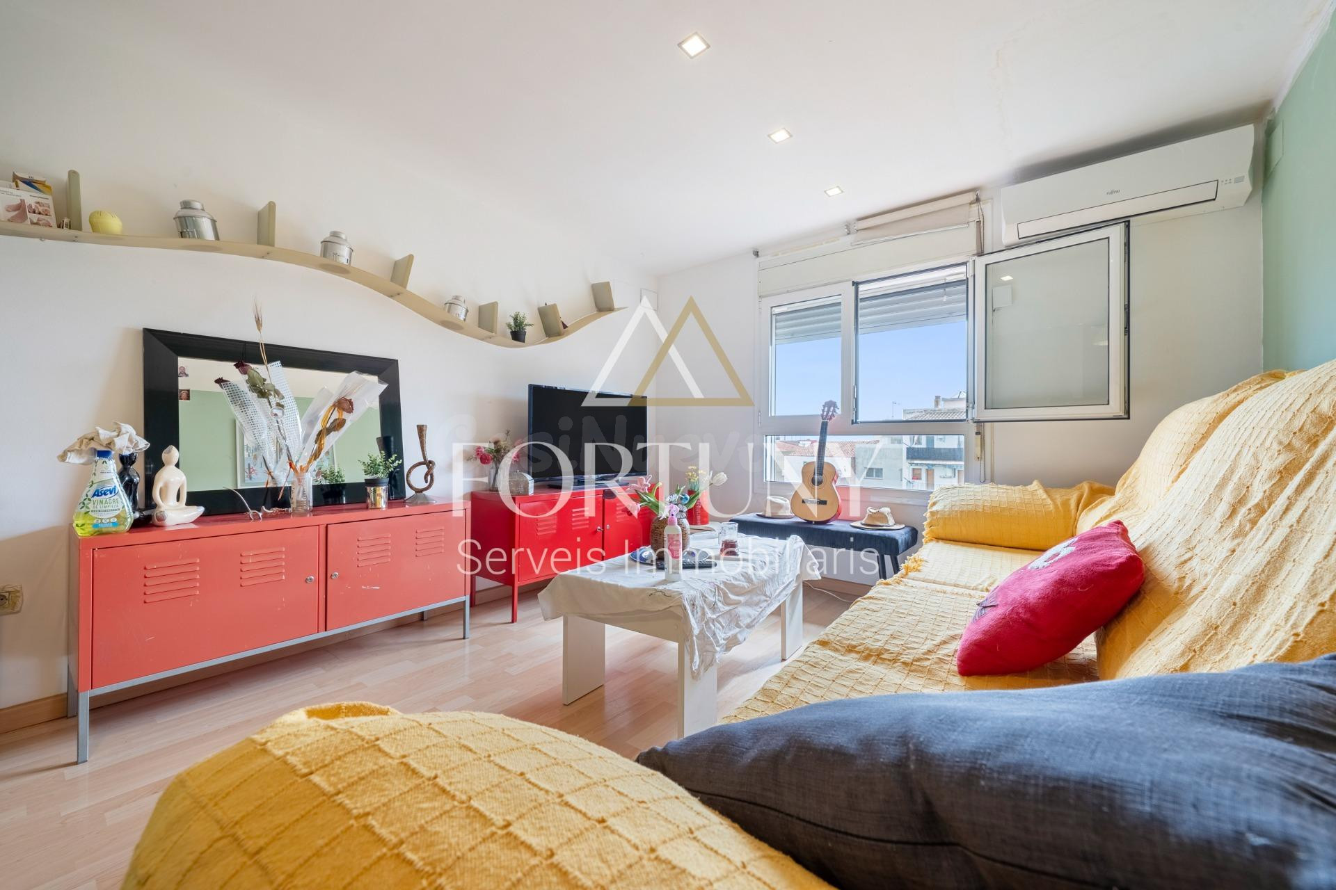Casa Adosada en venta Calle Raval, La Canonja. - foto 4
