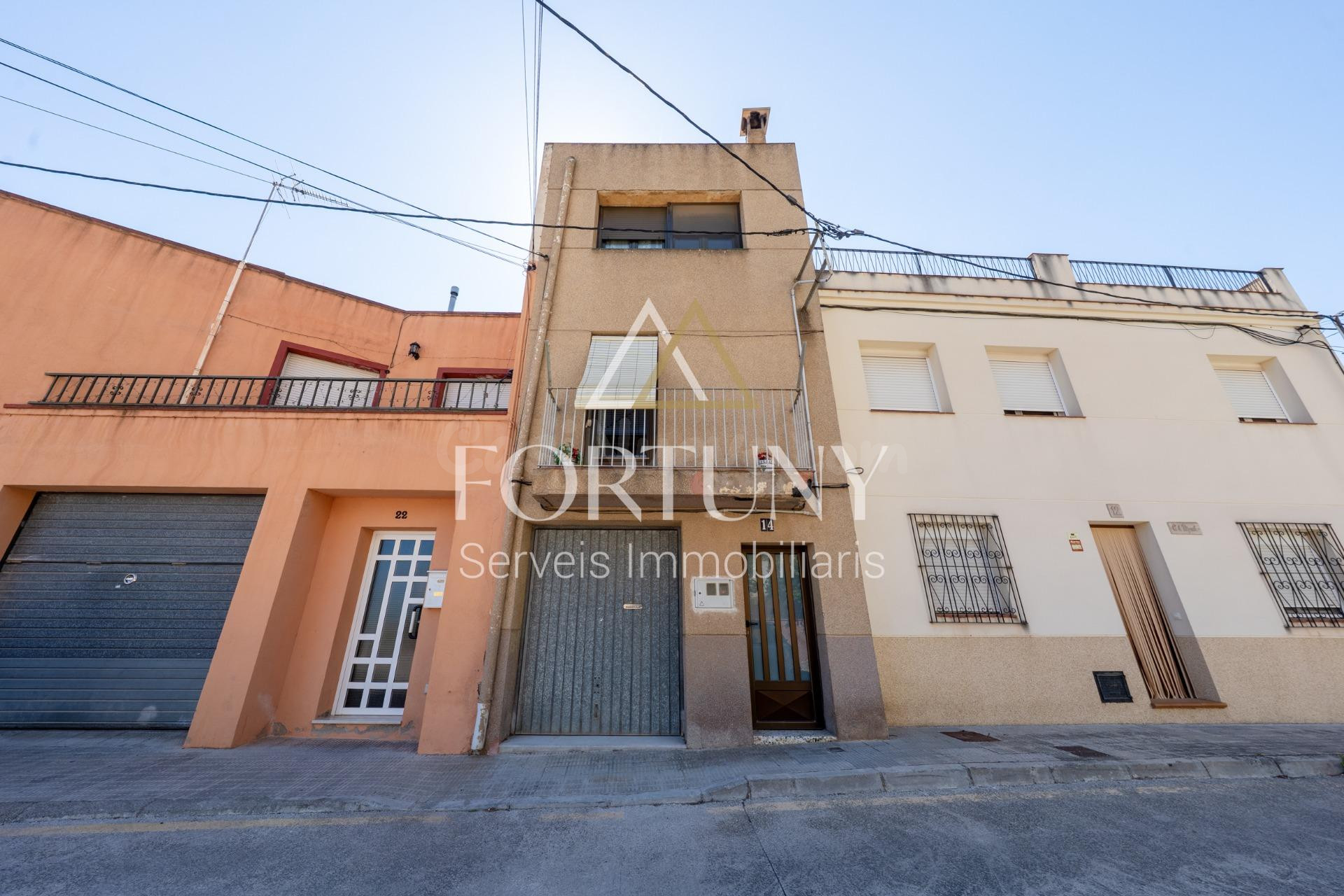 Casa en venta en Castellvell del Camp.