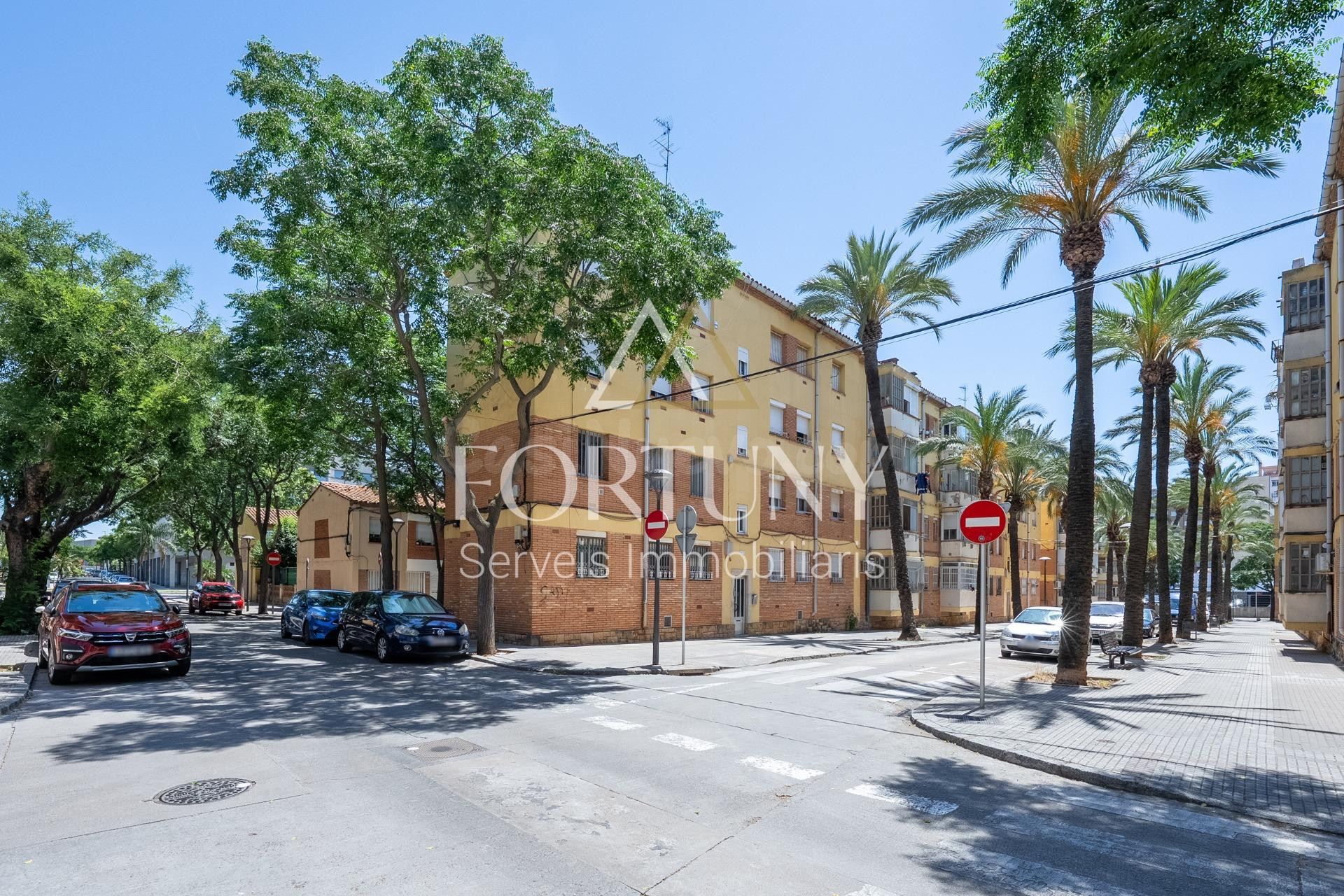 Piso en venta en Calle Valencia, Reus.