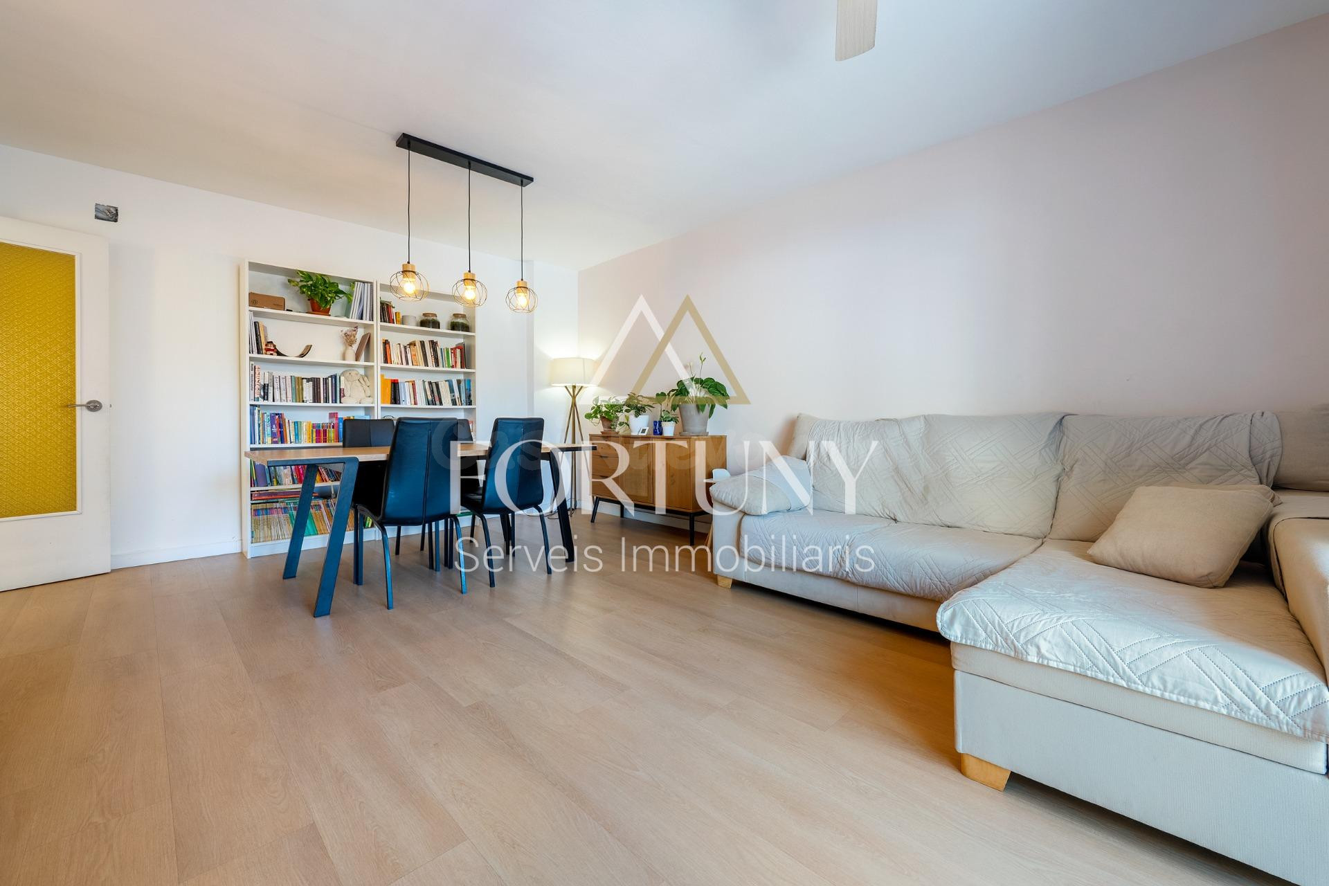 Piso en venta en calle Morell, Reus. - foto 4