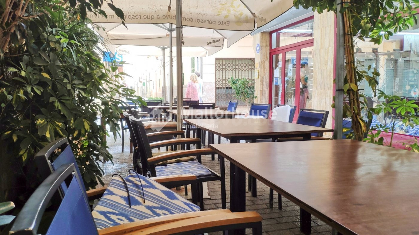 Local comercial 85m² en alquiler - Centro