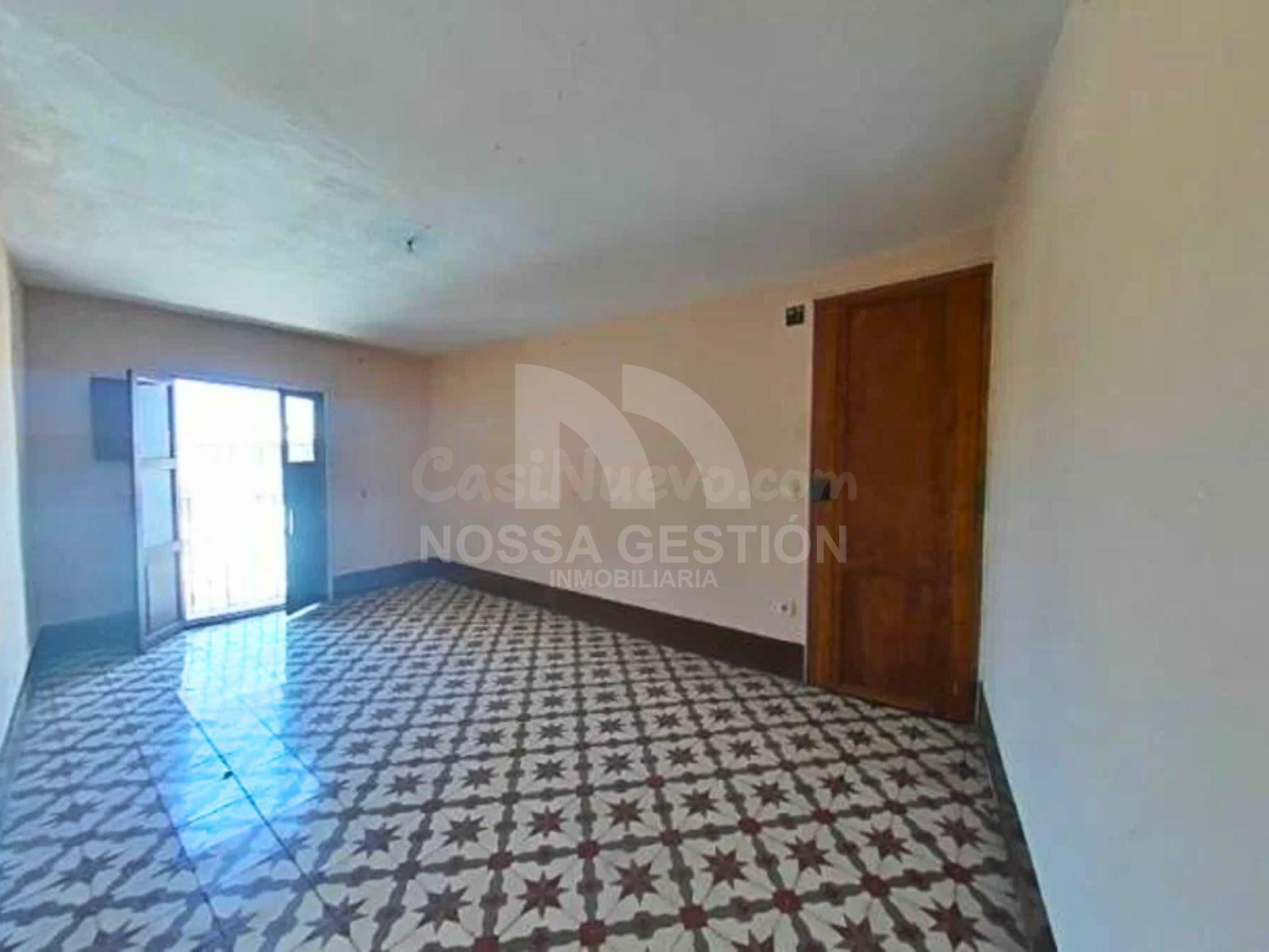 Interesante Oportunidad Inmobiliaria!!! -Espaciosa Casa en V