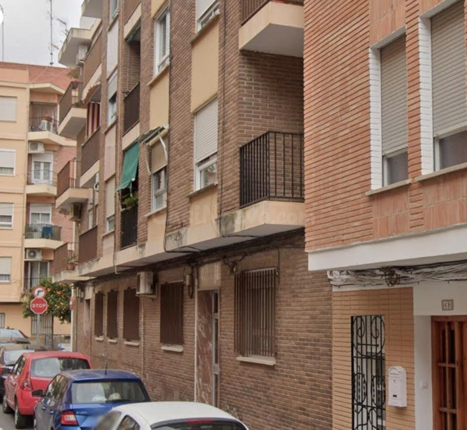 Piso 115 m2 en Moncada, junto a Universidades - Se Vende Vivienda Ocupada sin posesión