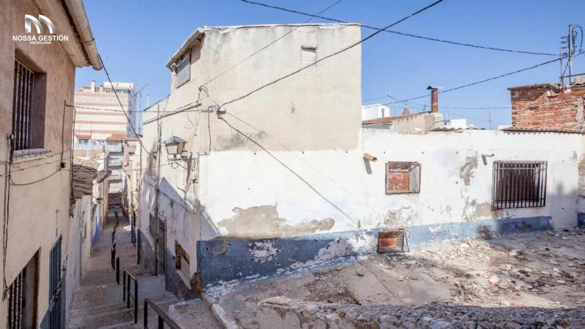 OPORTUNIDAD DE INVERSIÓN - TERRENO EN VENTA - VILLENA - ALICANTE