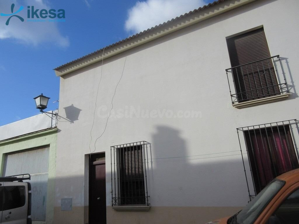 Venta de vivienda + 2 plazas de garajes en Lepe, Huelva. ACTIVO INMOBILIARIO SIN POSESIÓN, NO SE PUEDE VISITAR.