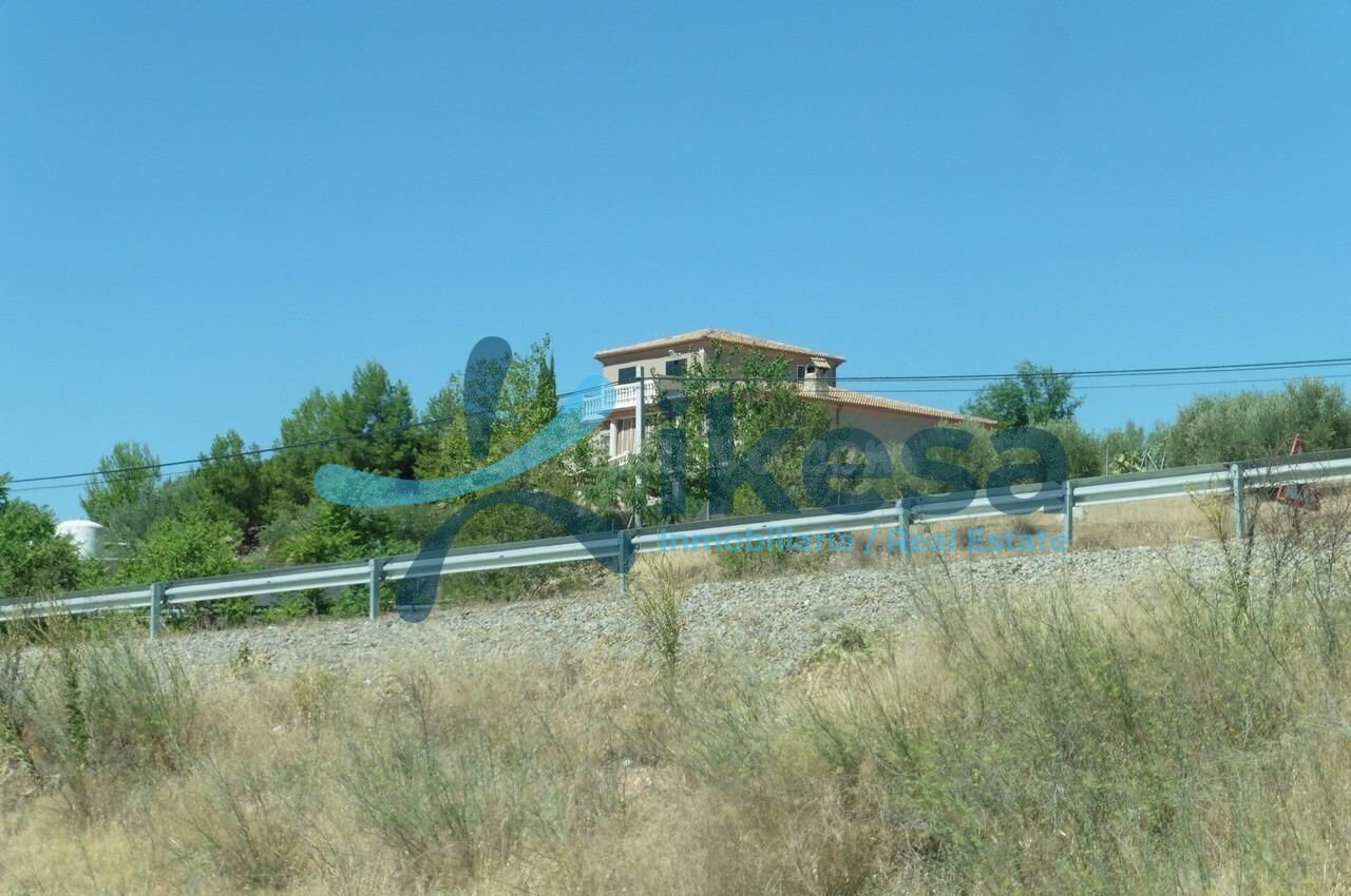 Venta de Casa en Jaén. Activo inmobiliario Sin Posesión. No se puede Visitar ni Financiar.