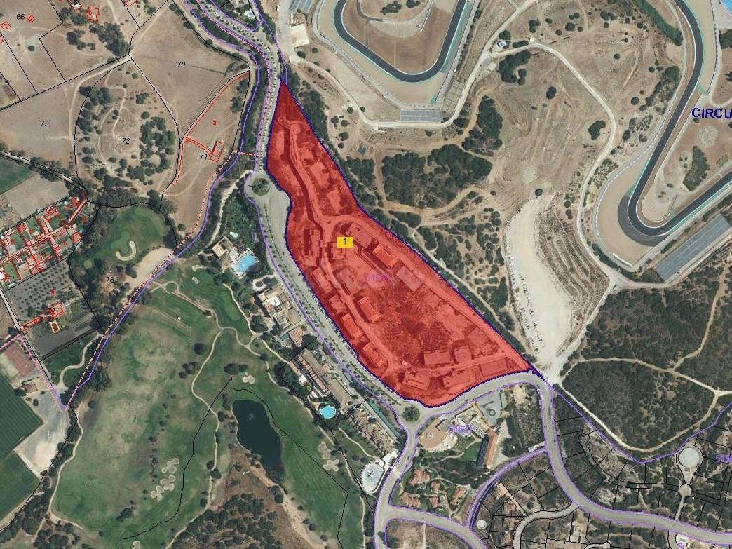 Obra parada en urbanización Montecastillo