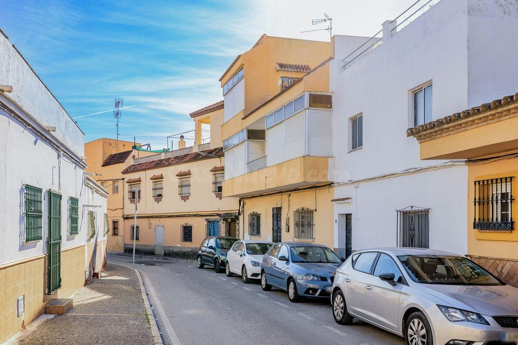 Adosado a reformar en Algeciras