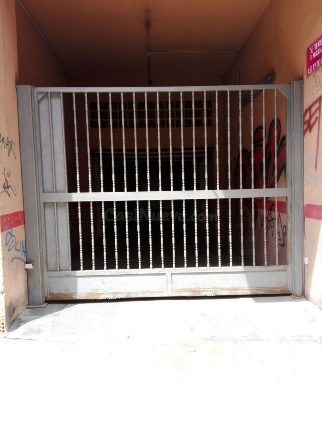 Parking 12m² en venta - Nou Moles