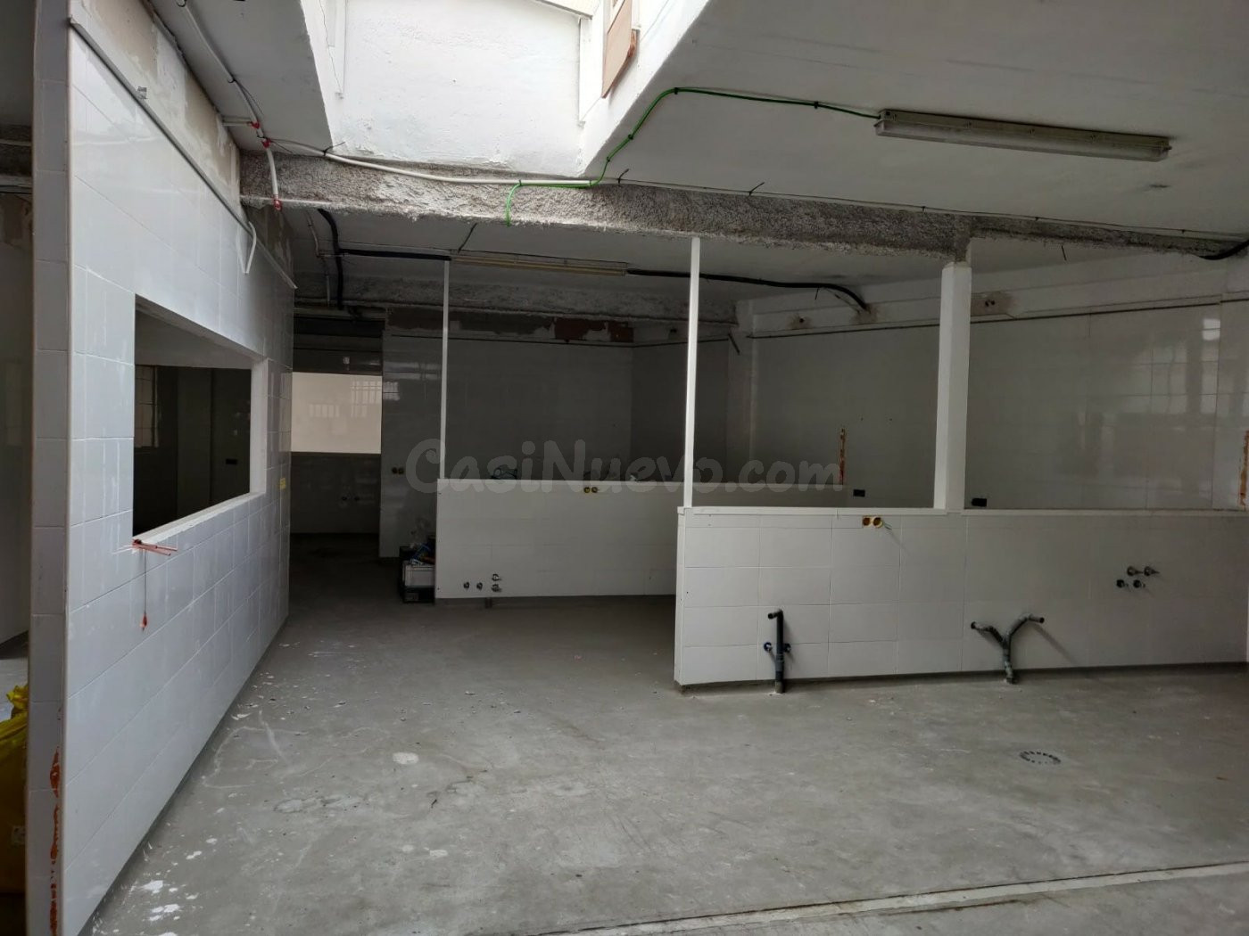 Local comercial 1700m² en alquiler - Marxalenes