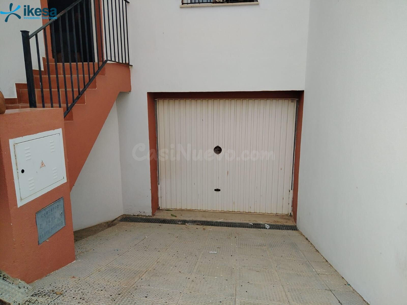 VENTA DE ADOSADO EN VILLALBA DEL ALCOR.
