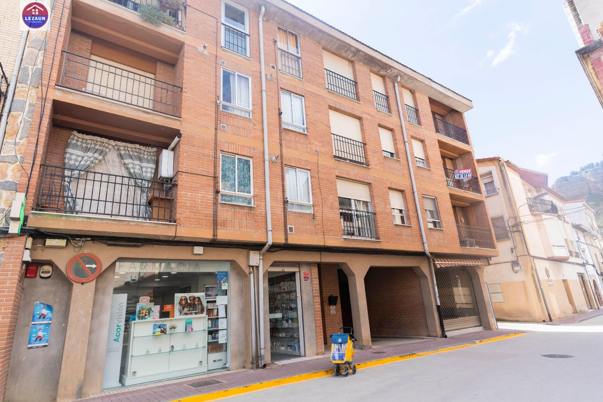 INMOBILIARIA LEZAUN presenta en exclusiva esta vivienda en la calle Corazón de Jesús, Falces
