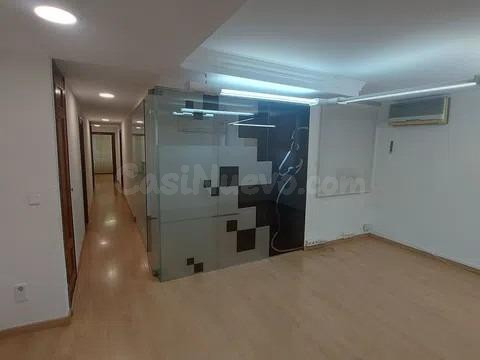 SE VENDE FANTASTICA VIVIENDA EN EL CENTRO DE VALENCIA EN CALLE PEATONAL!!