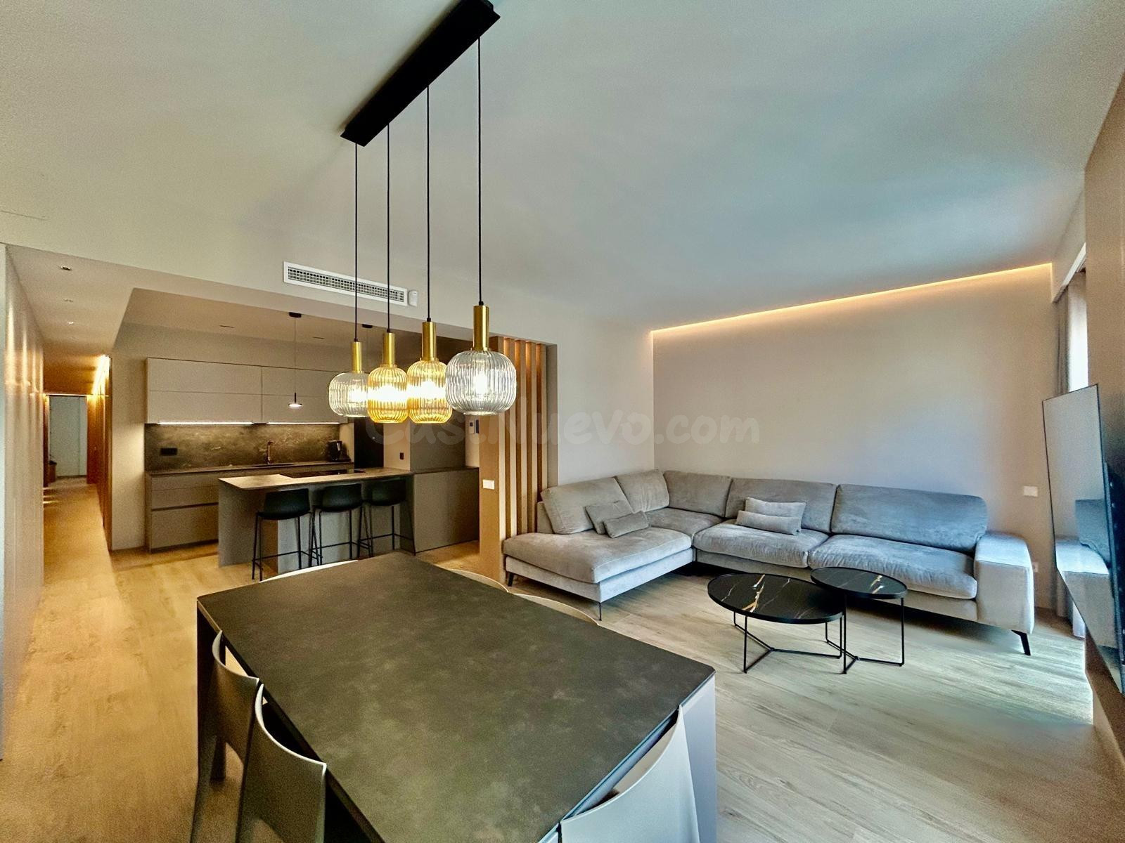 IMPRESIONANTE VIVIENDA CON REFORMA DE DISEÑO EN ZONA GRAN VIA