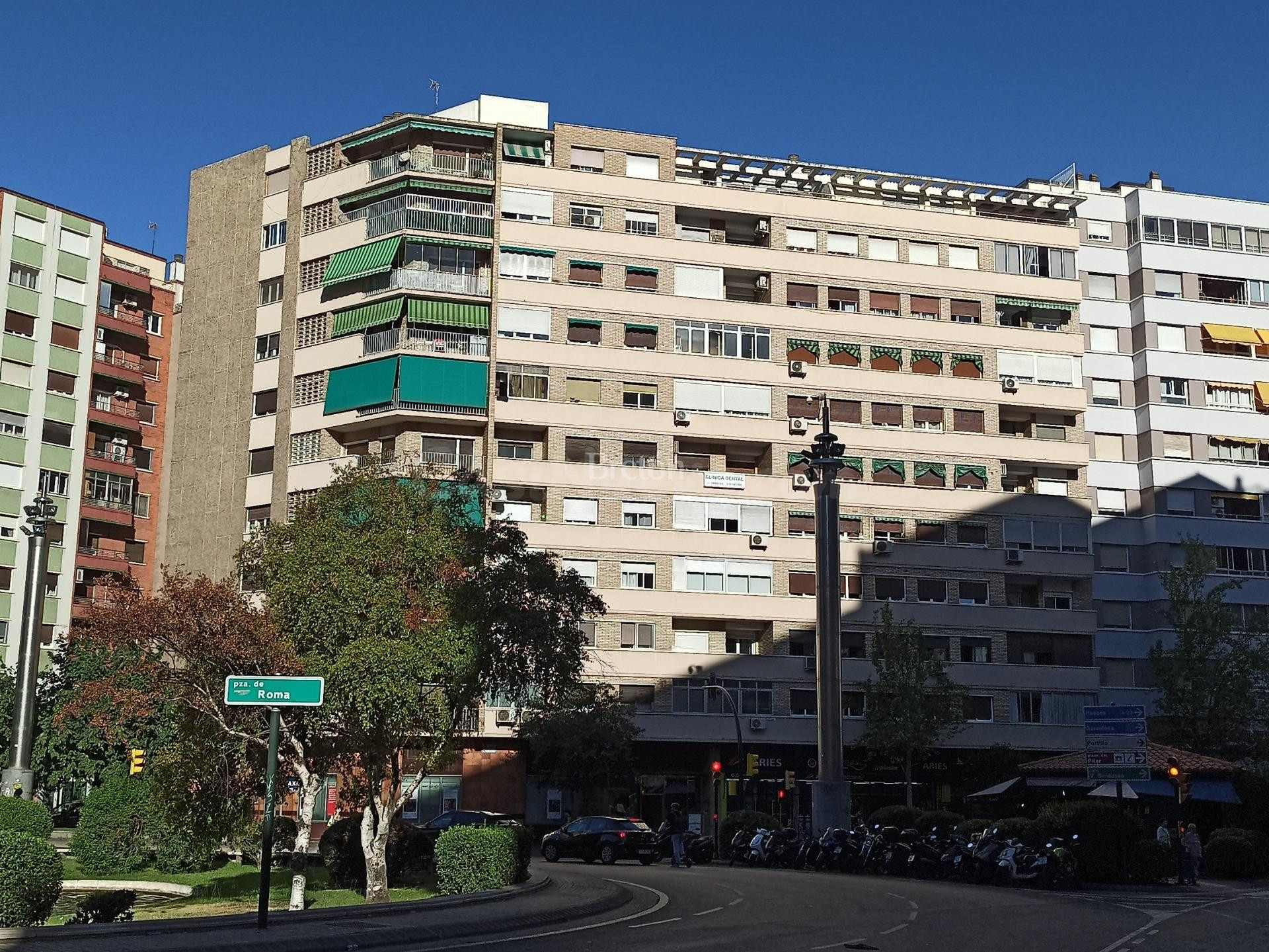 INTERESANTE PISO EXTERIOR Y LUMINOSO PLAZA ROMA
