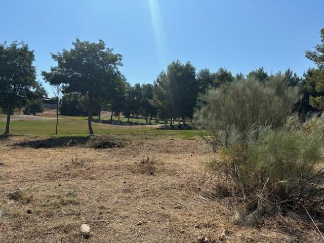 Terreno urbano en venta - LAYOS