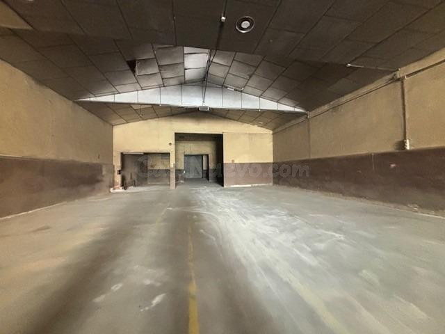 Amplia Nave Industrial en Alquiler - Estrategicamente Ubicada en Toledo