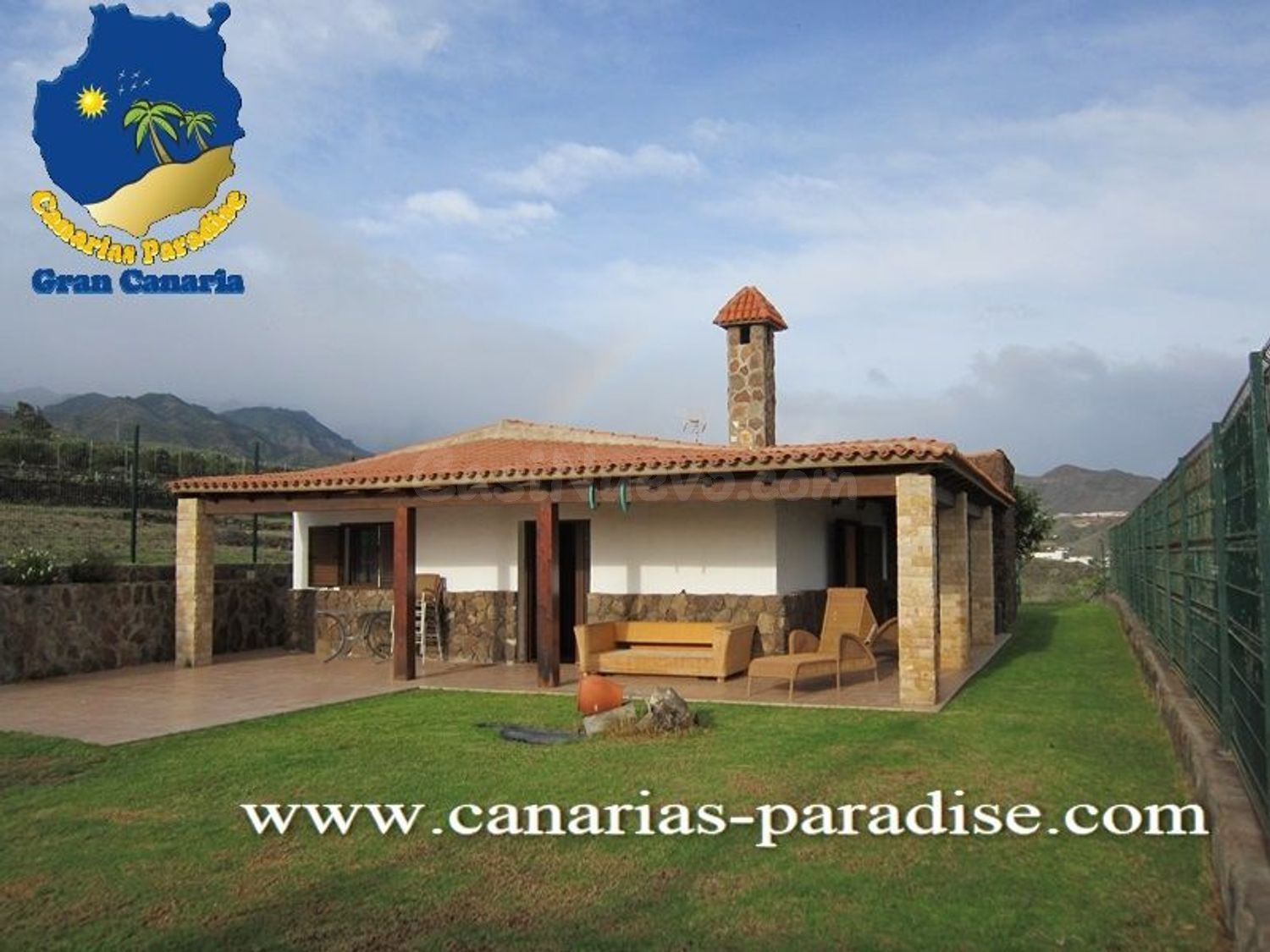 Canarias Paradise Real Estate - Chalet independiente de 3 dormitorios con parcela de 2.500 m2 en Telde, Gran Canaria