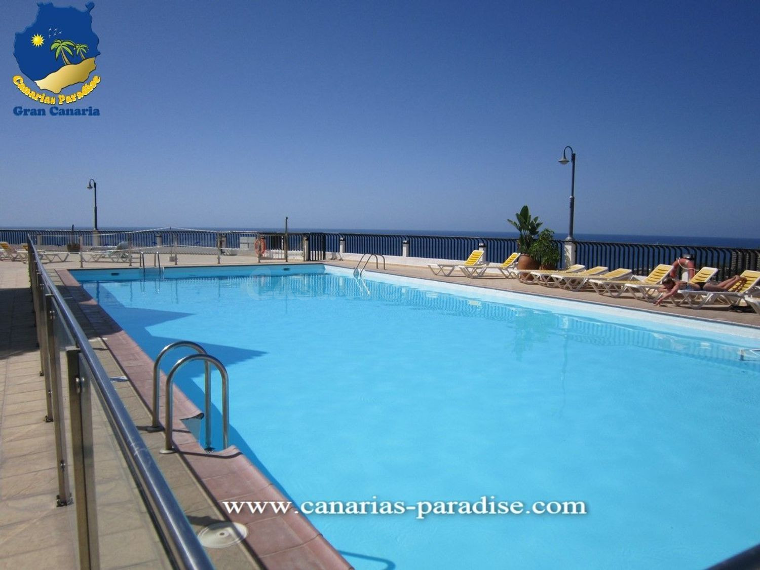Canarias Paradise Real Estate - Encantador dúplex en esquina de 2 dormitorios con vistas al mar y amplias terrazas en Patalavaca, Gran Canaria