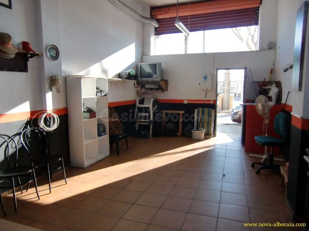 Local comercial 77m² en alquiler - Paseo aragón