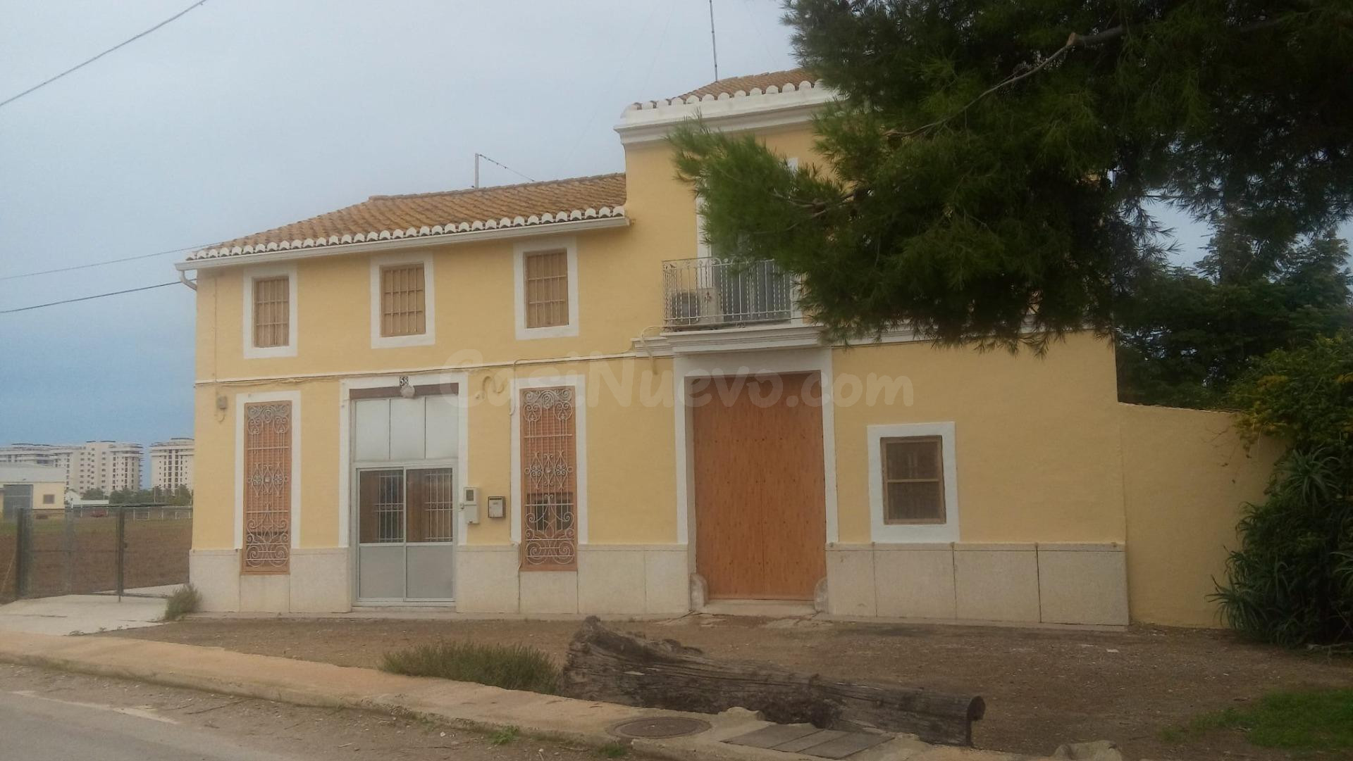 Casa Terrera 3 habitaciones 289m² en venta - Benimaclet