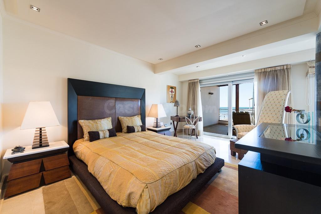 Exclusiva vivienda en primera línea de mar en San Agustín