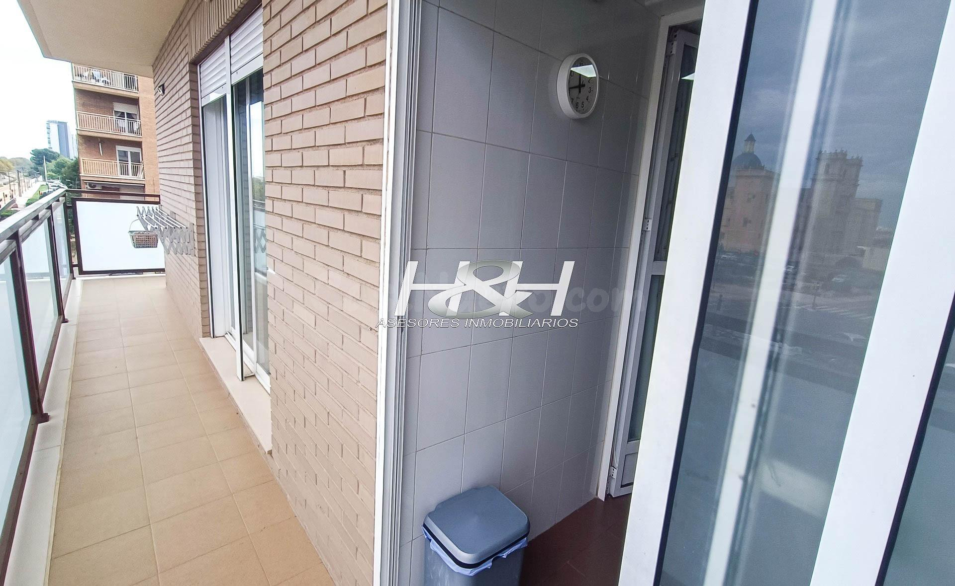 Piso 3 habitaciones 124m² en venta - Torrefiel