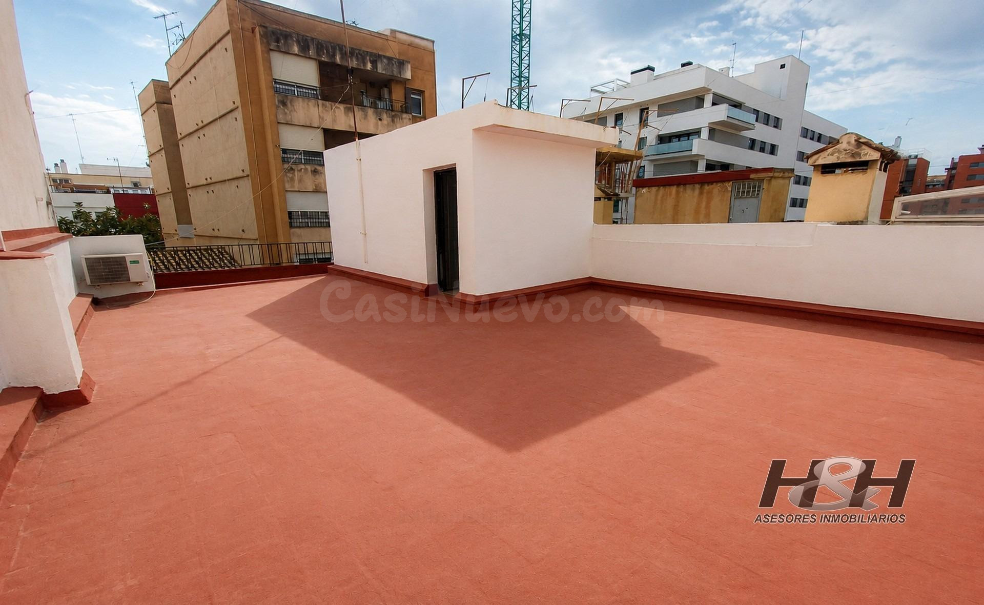 Casa 6 habitaciones 201m² en venta - URB. CASAS VERDES