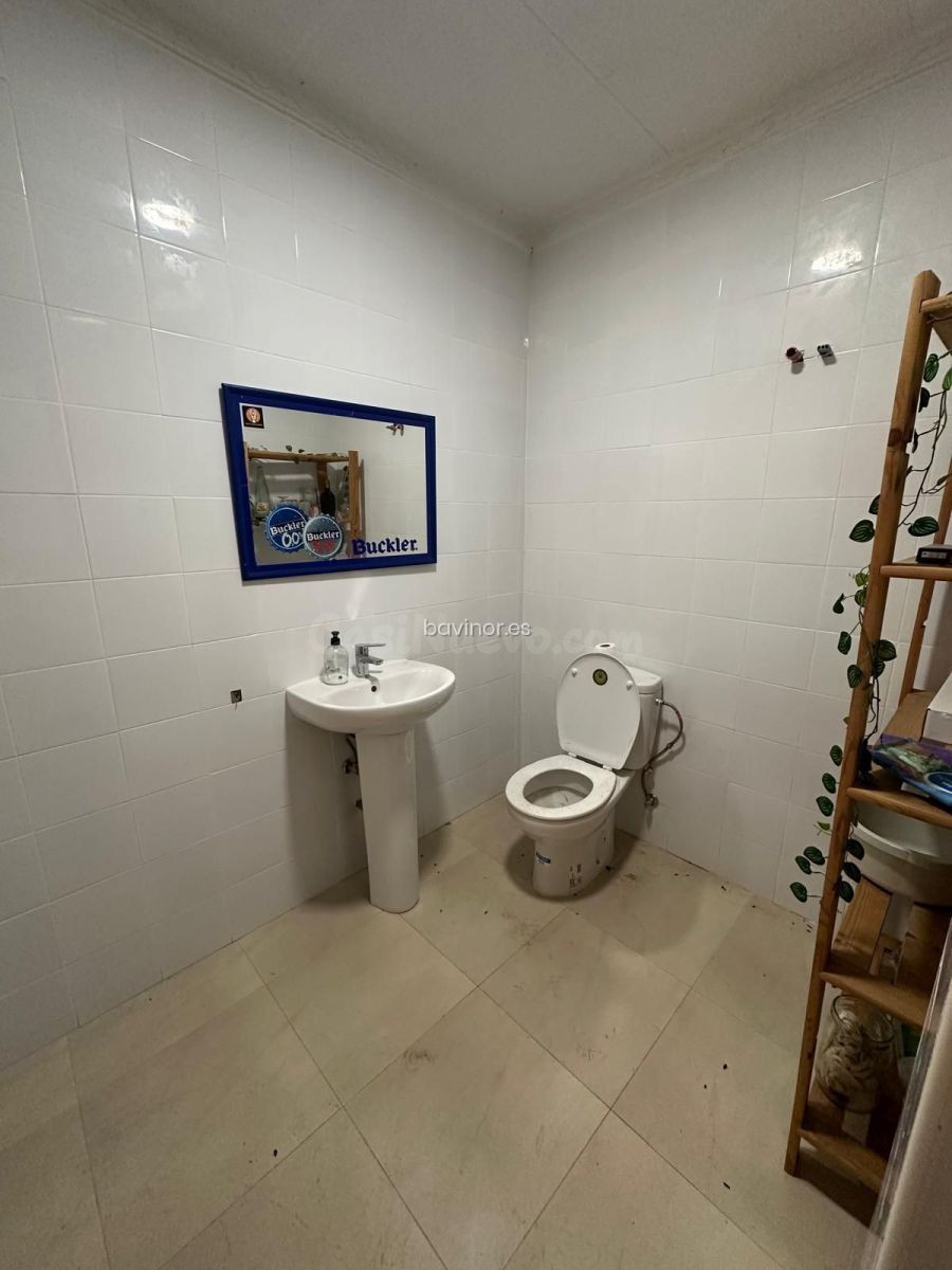 Bajo comercial en esquina en venta — 60 m2 - foto 5