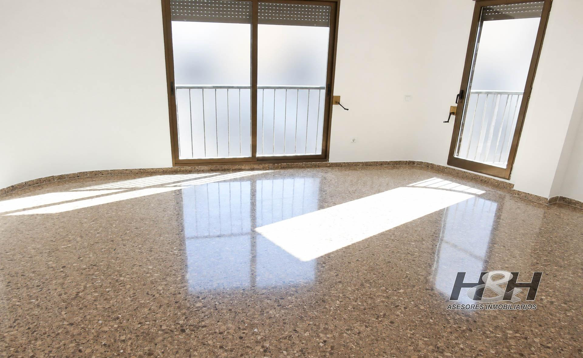 Piso 3 habitaciones 88m² en alquiler - Burjassot