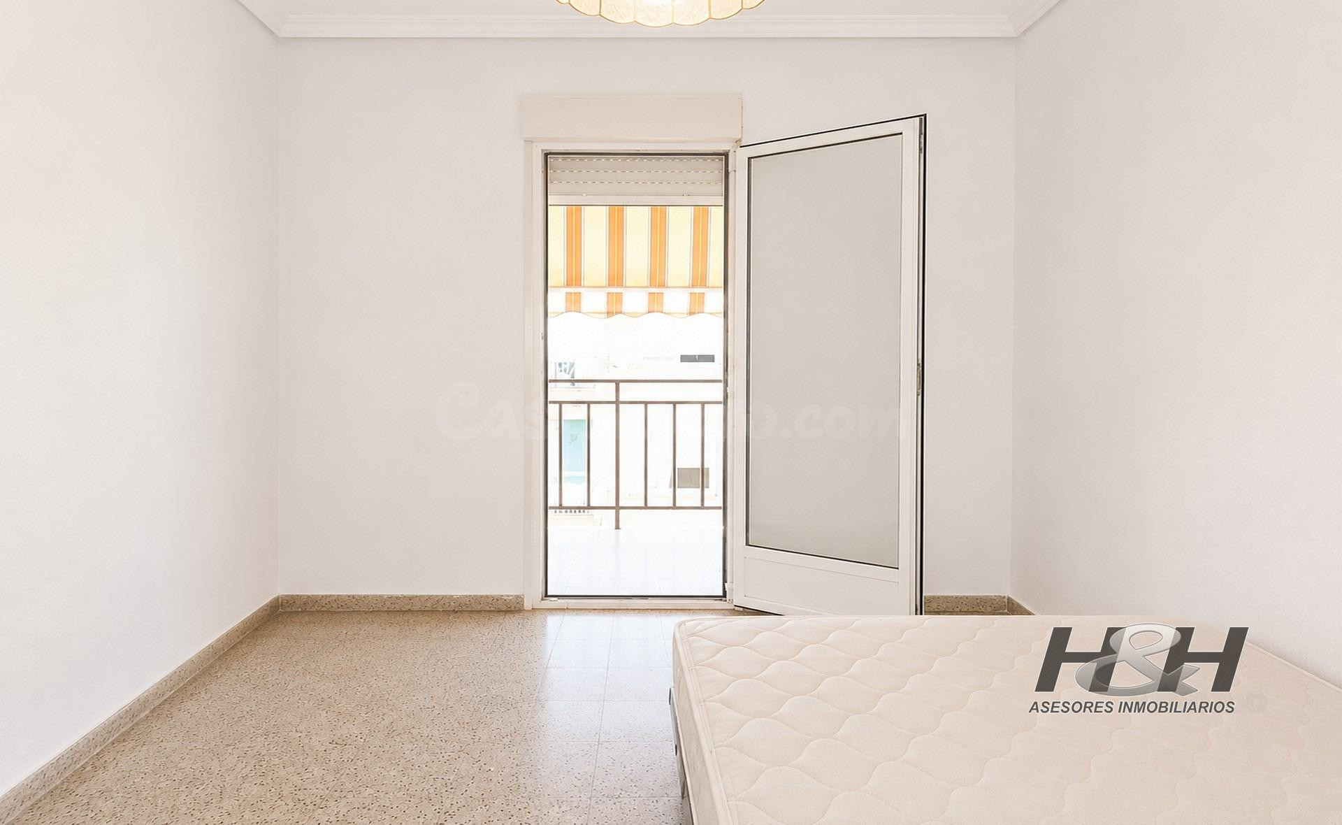 Piso 3 habitaciones 99m² en venta - La Raiosa