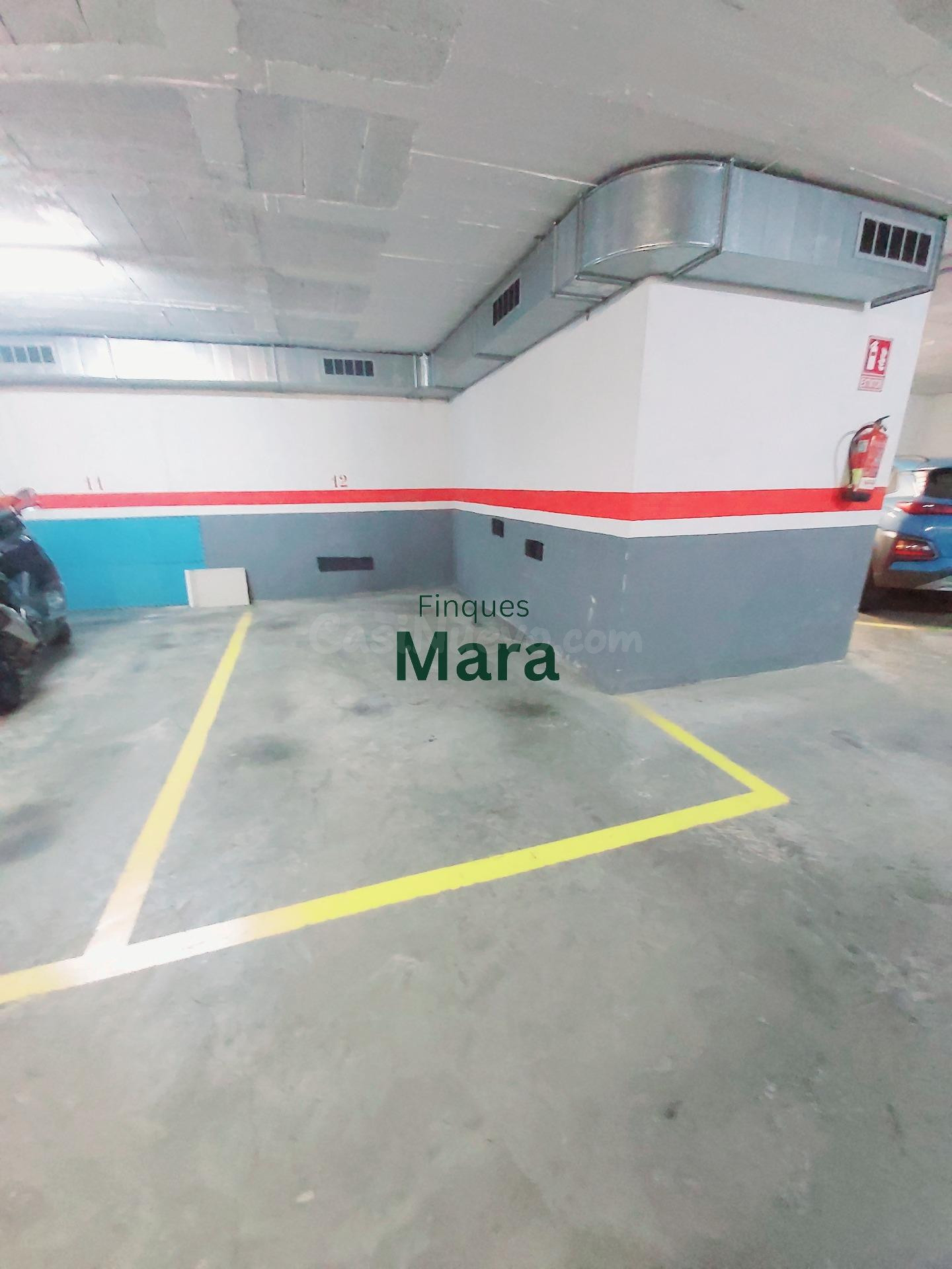 BUENA PLAZA DE PARKING EN VENTA...!!!