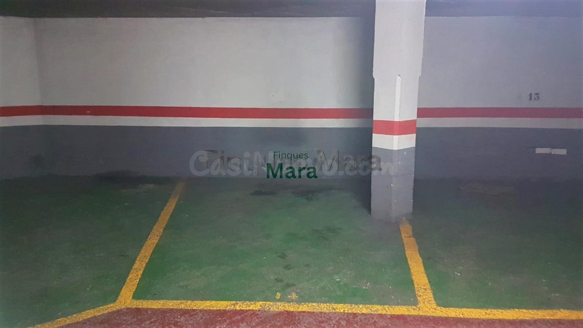 PLAZA DE PARKING CÉNTRICA!!!