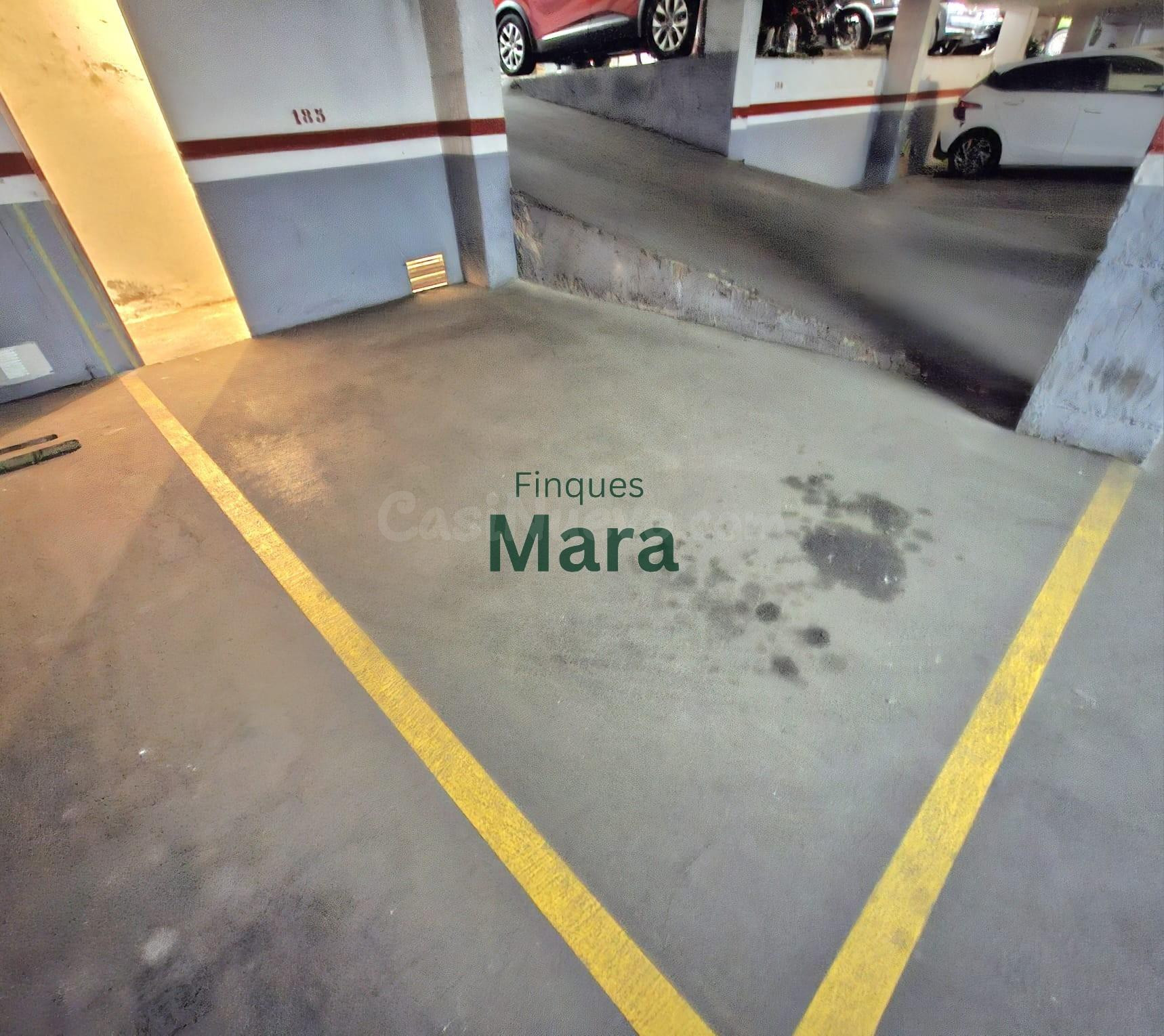 ¡¡¡GRAN PLAZA DE PARKING CON TRASTERO INCLUIDO EN ZONA INMEJORABLE!!!