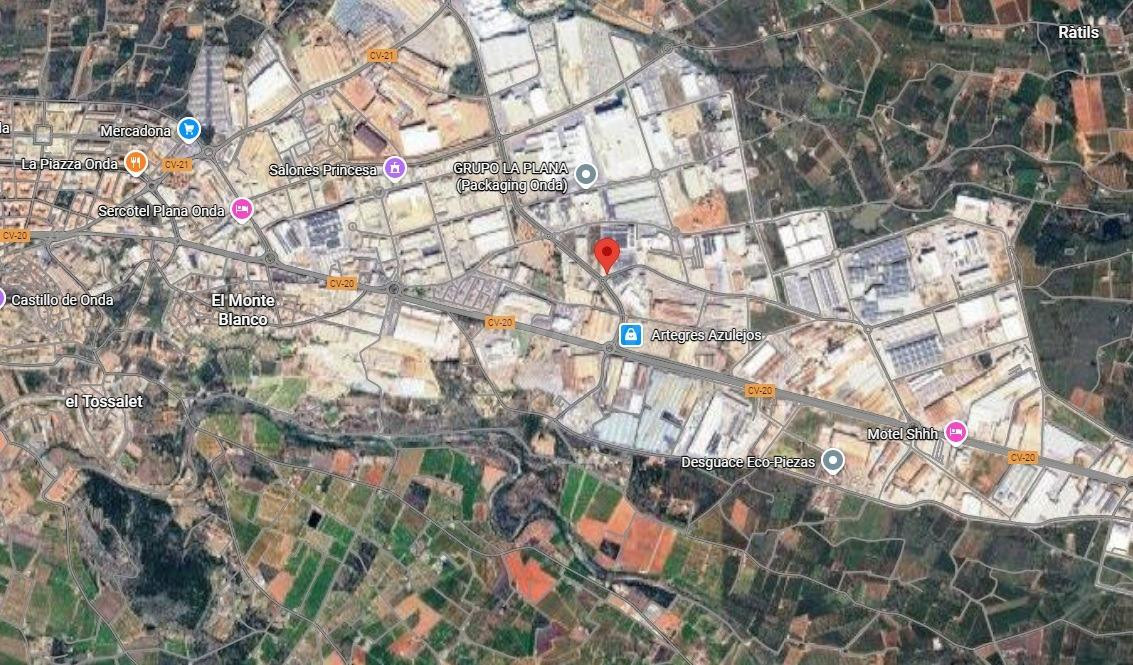 FANTÁSTICA NAVE INDUSTRIAL EN ONDA (CASTELLÓN)