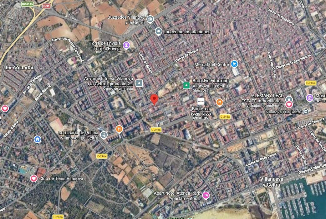 ZONA DE PASO Amplios locales comerciales en Vilanova i la Geltrú - Zona St. Joan