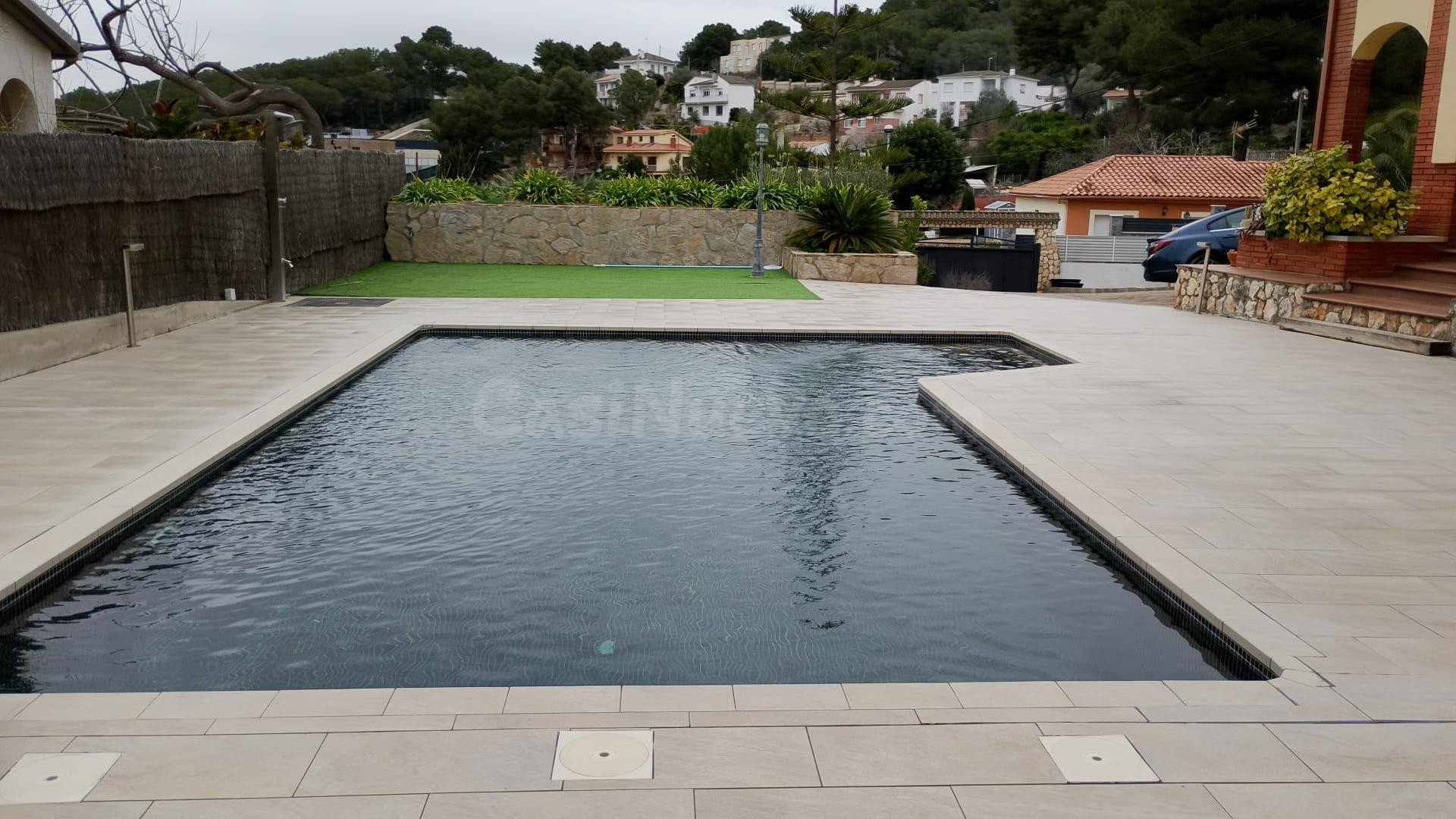 Espléndida Casa en Calafell, Zona Mas Romeu - Ideal para tu  - foto 2