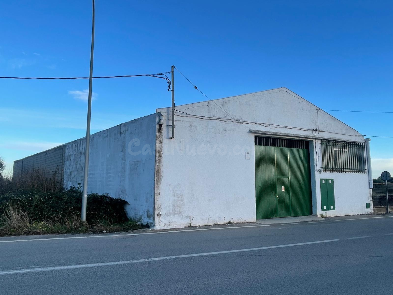 Oportunidad Única: Nave Industrial en Alcanar