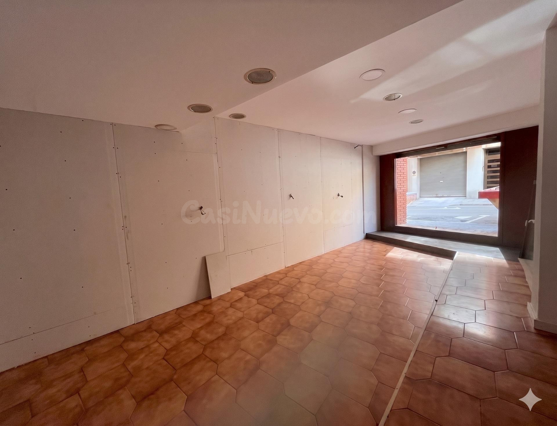 LOCAL DE 99 M2 EN TERRASSA