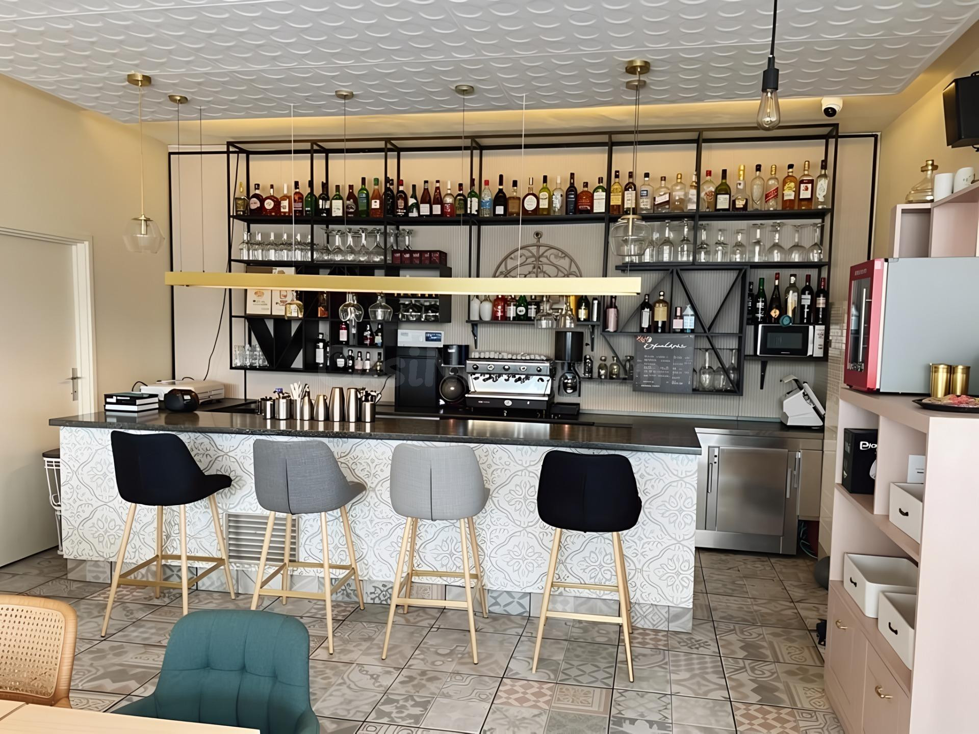 RESTAURANTE BAR CON LICENCIA EN EL PRAT DE LLOBREGAT