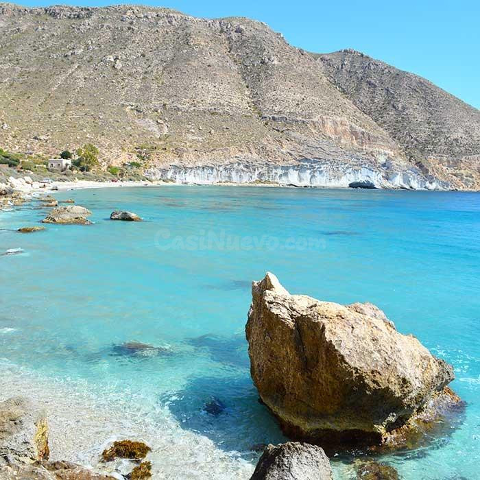 PARCELAS REPARCELADAS EN PRIMERA LINEA DE MAR EN CABO DE GATA (ALMERIA)