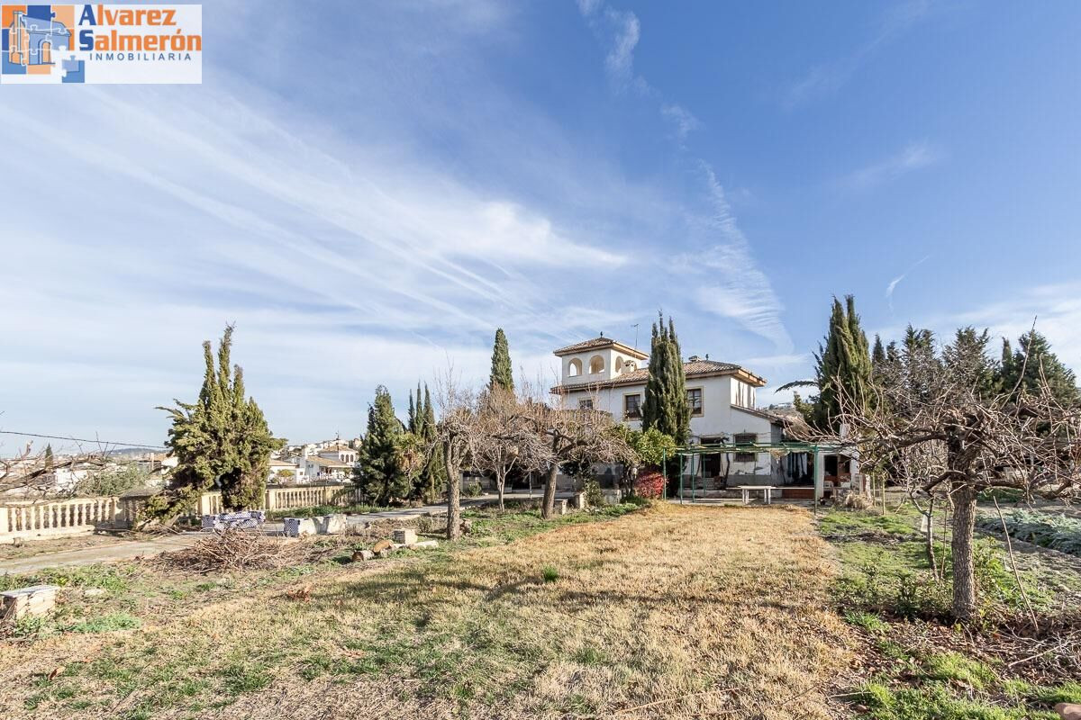 CASA CON MÁS DE 4000 METROS DE PARCELA EN MONACHIL